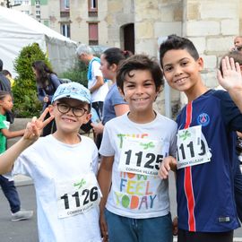 De la Pouss'jeunes à la marche/course "Pitchounes", en passant par les courses scolaires, les enfants ont mis le feu au bitume !