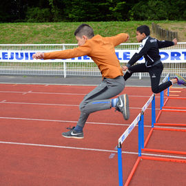 Le stade Louis Dolly a vibré devant les performances des athlètes lors du 1er Meeting (et pré-meeting) d'athlétisme organisé par la Ville et l'ASFI