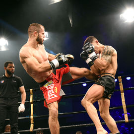 La 2e édition du gala de boxe Villejuif Boxing Show a tenu ses promesses avec des combats de grande qualité et 3 ceintures WKN remportées par les boxeurs villejuifois.