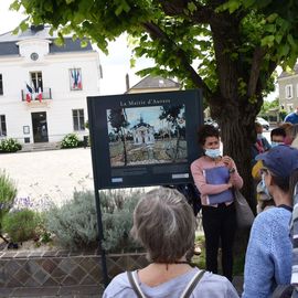 Parcours guidé sur les pas du peintre Van Gogh, au cœur de la période impressionniste, dans le village où le génie a posé son chevalet en 1890. Une balade picturale terminée par un goûter.