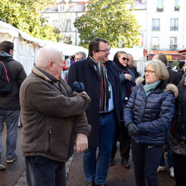 Marché gourmand, mini-ferme, ateliers cuisine et visite du Père Noël.