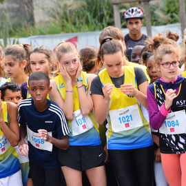 Un plateau élite relevé sur le 10km couru en moins de 29mn, de nombreux coureurs et marcheurs amateurs sur le 10, le 5 et le Run'N'Bike, et la relève déjà assurée avec les courses des jeunes l'après-midi!