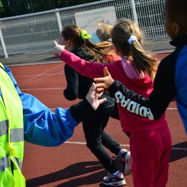 Toute la journée du 19 avril, le stade Louis Dolly a résonné des foulées et des cris d'encouragement des élèves d'élémentaire de Villejuif venus participer à la traditionnelle Course d'Endurance scolaire.