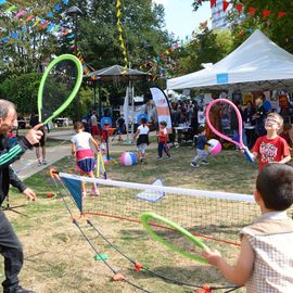 Plus de 5000 villejuifois au rendez-vous de la rentrée pour découvrir et s'inscrire aux nombreuses activités sportives, culturelles ou associatives.