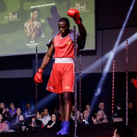 Une 4e édition du VBS qui met à l'honneur les femmes avec 3 combats féminin en boxe anglaise et pieds-poings.[Photos Lucile Cubin - Alex Bonnemaison - Sylvie Grima - Direction de la Communication]