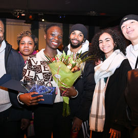 Samedi 20 janvier, toute la population de Villejuif était invitée à débuter l'année dans la convivialité autour d'un buffet, d'un moment musical et de la mise à l'honneur du monde sportif.[photos Lucile Cubin]