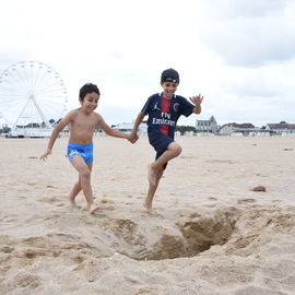 Avec l'opération "Villejuif à seulement 4,30€ de la mer", des centaines de Villejuifois peuvent bénéficier d'une sortie à la journée en bord de mer.