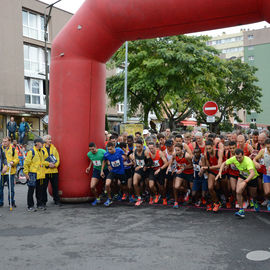 30e édition de la Corrida de Villejuif avec 2 courses adultes et 5 courses enfants.L'intégralité des photos des courses adultes sur https://t.co/T5aKXuC3KB