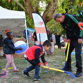 Plus de 5000 villejuifois au rendez-vous de la rentrée pour découvrir et s'inscrire aux nombreuses activités sportives, culturelles ou associatives.