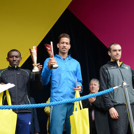 30e édition de la Corrida de Villejuif avec 2 courses adultes et 5 courses enfants.L'intégralité des photos des courses adultes sur https://t.co/T5aKXuC3KB