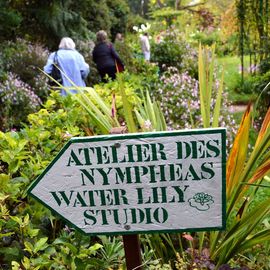 Les Seniors villejuifois à la découverte de Giverny : la fondation Claude Monet, son manoir normand et ses jardins, avant un déjeuner-dansant au Moulin de Fourges.