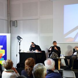 Le festival de rentrée littéraire de Villejuif, tout public et mêlant littérature et bande dessinée, avec une trentaine d'auteurs, confirmés ou invités pour leur premier roman.