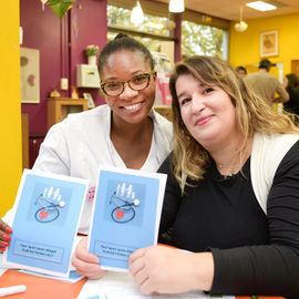 Pendant 2 semaines, la ville a choisi de mettre en valeur le droit à la santé des enfants avec des conférences et ateliers, des expos, des formations et de nombreuses animations et jeux pour les enfants et leurs parents.[photos Sylvie Grima / Lucile Cubin]