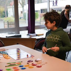 Villejuif célèbrait le samedi 20 novembre la Journée internationale des Droits de l’enfant.A cette occasion, le Maire a rencontré les associations qui œuvrent au quotidien sur le sujet et les familles villejuifoises et a rappelé l’importance de cette journée.