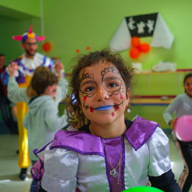 Petits monstres, savants fous, sorcières ou artistes en herbe s'en sont donnés à coeur joie pendant ces vacances d'automne. Entre ateliers, spectacles, bal, pas le temps s'ennuyer...