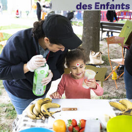 Retour sur les 10 jours autour de la Nature avec les plus belles photos des évènements qui ont animé Villejuif, du 17 au 24 mai : Printemps des Cimetières, Défi anti-gaspi dans les cantines, Fête de la Nature et Fête du Jeu, avec le goûter zéro déchet du CME et la zone de gratuité. [Photos Xiwen Wang / Lucile Cubin]