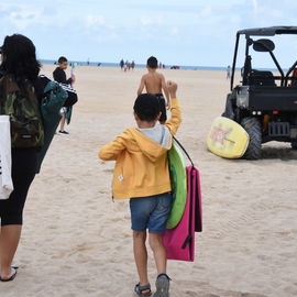 Avec l'opération "Villejuif à seulement 4,30€ de la mer", des centaines de Villejuifois peuvent bénéficier d'une sortie à la journée en bord de mer.