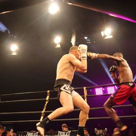 1ère édition du Villejuif Boxing Show, gala de boxe anglaise amateur et boxe pieds-poings pro. Un évènement à guichet fermé avec de prestigieux titres en jeu!