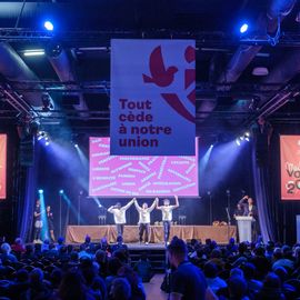 Plus de 350 acteurs du mouvement sportif étaient présents lors de l’évènement en leur honneur le samedi 7 janvier.Félicitations aux médaillés pour leurs performances, aux indispensables bénévoles pour leur dévouement quotidien et aux agents du service public communal qui permettent la pratique sportive.