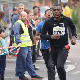 30e édition de la Corrida de Villejuif avec 2 courses adultes et 5 courses enfants.L'intégralité des photos des courses adultes sur https://t.co/T5aKXuC3KB