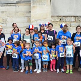 De la Pouss'jeunes à la marche/course "Pitchounes", en passant par les courses scolaires, les enfants ont mis le feu au bitume !