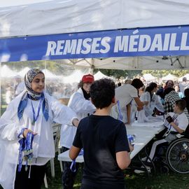 Avec près de 800 coureur·se·s et marcheur·se·s le matin et autant de jeunes et de familles l'après-midi, cette 34e édition a été de nouveau un événement sportif majeur à Villejuif et une journée de fête dans le parc des hautes-Bruyères baigné par le soleil d'automne !