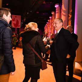 Après 2 ans de crise sanitaire, le Maire et la Municipalité ont pu de nouveau présenter leurs vœux aux Villejuifois·es, autour d’un concert, d’animations pour les enfants et d’un brunch convivial.L’occasion de revenir sur 2 ans et demi de mandat marqués par des réalisations emblématiques (projets ANRU, Conseil de quartiers, création d’espaces verts…) mais aussi par un engagement quotidien à remettre sur pied le service public communal, à recréer des liens qui s’étaient distendus et à concrétiser chaque jour les engagements de solidarité, d’écologie et de participation citoyenne.