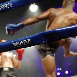 Une 4e édition du VBS qui met à l'honneur les femmes avec 3 combats féminin en boxe anglaise et pieds-poings.[Photos Lucile Cubin - Alex Bonnemaison - Sylvie Grima - Direction de la Communication]