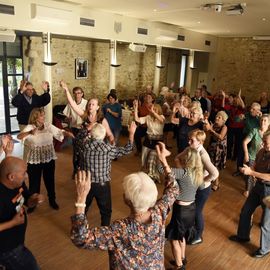 Pendant une semaine, les Seniors à l'honneur pour changer notre regard sur les aînés et briser les idées reçues: conférences, échanges intergénérationnelles, théâtre, ateliers santé et sécurité, initiations sportives…