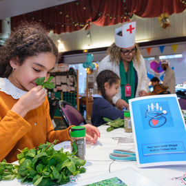 Pendant 2 semaines, la ville a choisi de mettre en valeur le droit à la santé des enfants avec des conférences et ateliers, des expos, des formations et de nombreuses animations et jeux pour les enfants et leurs parents.[photos Sylvie Grima / Lucile Cubin]