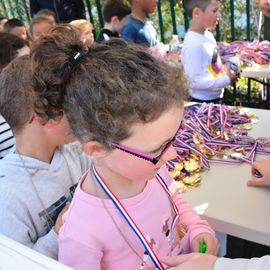 Toute la journée du 19 avril, le stade Louis Dolly a résonné des foulées et des cris d'encouragement des élèves d'élémentaire de Villejuif venus participer à la traditionnelle Course d'Endurance scolaire.