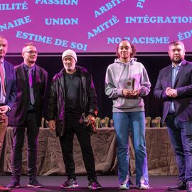 Plus de 350 acteurs du mouvement sportif étaient présents lors de l’évènement en leur honneur le samedi 7 janvier.Félicitations aux médaillés pour leurs performances, aux indispensables bénévoles pour leur dévouement quotidien et aux agents du service public communal qui permettent la pratique sportive.