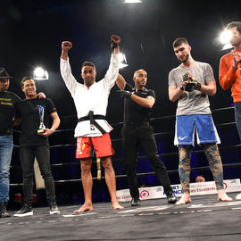 La 2e édition du gala de boxe Villejuif Boxing Show a tenu ses promesses avec des combats de grande qualité et 3 ceintures WKN remportées par les boxeurs villejuifois.