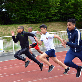 Le stade Louis Dolly a vibré devant les performances des athlètes lors du 1er Meeting (et pré-meeting) d'athlétisme organisé par la Ville et l'ASFI