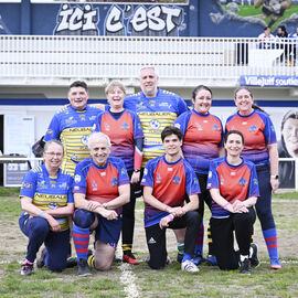 La section Rugby Santé du RCVB accueillait le tournoi annuel organisé par la Ligue Ile de France de Rugby. Au delà du tournoi sportif, c'était toute une journée de découverte et de sensibilisation avec des ateliers, une exposition, des échanges avec des professionnels de la santé et associations (La Niaque L'Asso, Jean Hin, l'association AFA, Soeur d'encre...). [photos Lucile Cubin]