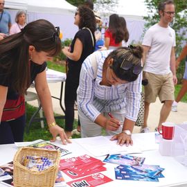 Vous étiez plusieurs milliers à parcourir les différents espaces thématiques du Forum de Rentrée, pour profiter des démonstrations et animations gratuites, et pour aller à la rencontre des 130 associations et clubs sportifs et des 20 services municipaux présents pour vous présenter leurs activités, On espère que chacun a pu trouver son bonheur pour s'épanouir cette année !