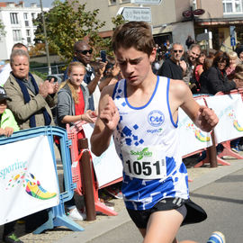 30e édition de la Corrida de Villejuif avec 2 courses adultes et 5 courses enfants.L'intégralité des photos des courses adultes sur https://t.co/T5aKXuC3KB