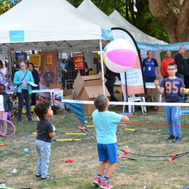 Plus de 5000 villejuifois au rendez-vous de la rentrée pour découvrir et s'inscrire aux nombreuses activités sportives, culturelles ou associatives.