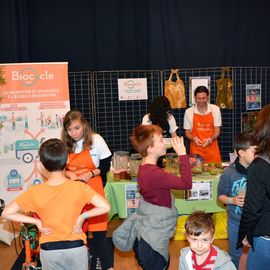 Le festival de l'alimentation et de la gastronomie pour les enfants. Des  producteurs... à l'assiette, bien manger et se dépenser : ateliers, démonstrations, dégustations...