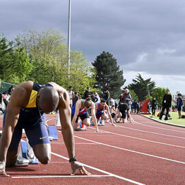 7e édition du Meeting d'athlétisme organisé par l'ASFI Villejuif Athlétisme et la Ville de Villejuif au stade Louis Dolly.Un grand bravo aux athlètes pour leurs performances , et aux bénévoles pour l'organisation de cet évènement sportif majeur. [Photos Lucile Cubin]