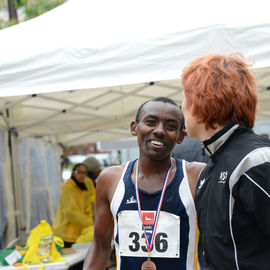 30e édition de la Corrida de Villejuif avec 2 courses adultes et 5 courses enfants.L'intégralité des photos des courses adultes sur https://t.co/T5aKXuC3KB