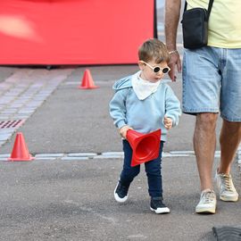 A pied, à vélo, en trottinette, en roller ou en poussette... ce dimanche 18 septembre, la Journée sans voiture a permis aux Villejuifois et Villejuifoises de tous âges de profiter des rues du centre-ville en toute sécurité et sérénité.[Photos Anja Simonet]