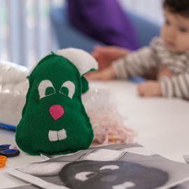 "Bien dans son corps, bien dans sa tête et bien dans sa Ville": autour de ces thématiques, du 14 au 19 novembre, Villejuif a mis en valeur le bien-être de l’enfant.De nombreuses activités étaient organisées dans toute la ville pour que les enfants puissent s’amuser, s’informer et partager un beau moment autour de leurs droits: ateliers, quizz, activités sportives, jeu de piste, chorale...