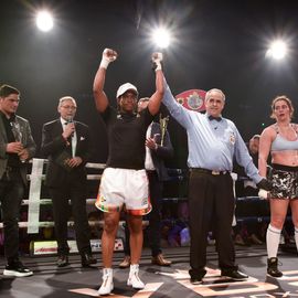 Une 4e édition du VBS qui met à l'honneur les femmes avec 3 combats féminin en boxe anglaise et pieds-poings.[Photos Lucile Cubin - Alex Bonnemaison - Sylvie Grima - Direction de la Communication]