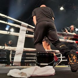 Une 4e édition du VBS qui met à l'honneur les femmes avec 3 combats féminin en boxe anglaise et pieds-poings.[Photos Lucile Cubin - Alex Bonnemaison - Sylvie Grima - Direction de la Communication]