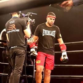 1ère édition du Villejuif Boxing Show, gala de boxe anglaise amateur et boxe pieds-poings pro. Un évènement à guichet fermé avec de prestigieux titres en jeu!