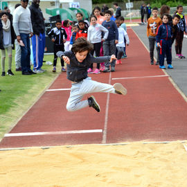 Le stade Louis Dolly a vibré devant les performances des athlètes lors du 1er Meeting (et pré-meeting) d'athlétisme organisé par la Ville et l'ASFI