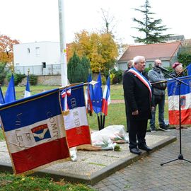 Plusieurs semaines d'évènement autour de la Grande Guerre, pour finir autour du 11 novembre par un grand week-end de commémoration autour d'expositions, concerts, ...