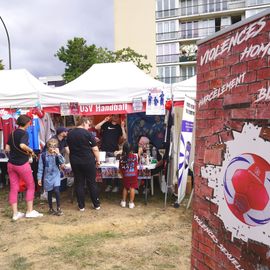 Vous étiez plusieurs milliers à parcourir les différents espaces thématiques du Forum de Rentrée, pour profiter des démonstrations et animations gratuites, et pour aller à la rencontre des 130 associations et clubs sportifs et des 20 services municipaux présents pour vous présenter leurs activités, On espère que chacun a pu trouver son bonheur pour s'épanouir cette année !