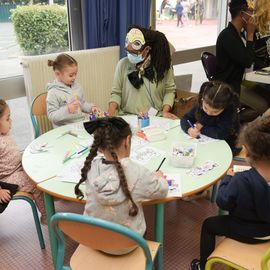 Villejuif célèbrait le samedi 20 novembre la Journée internationale des Droits de l’enfant.A cette occasion, le Maire a rencontré les associations qui œuvrent au quotidien sur le sujet et les familles villejuifoises et a rappelé l’importance de cette journée.